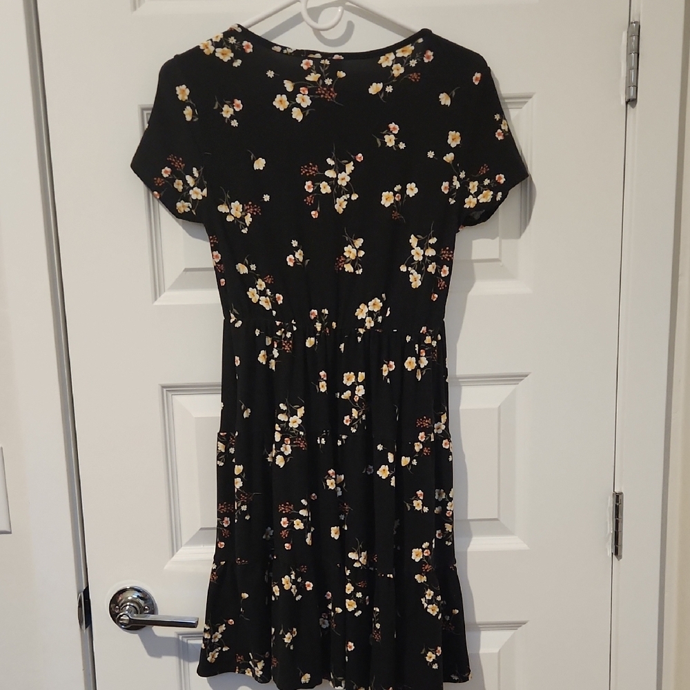 No Boundaries Floral Black Dress! - Picture 4 of 4